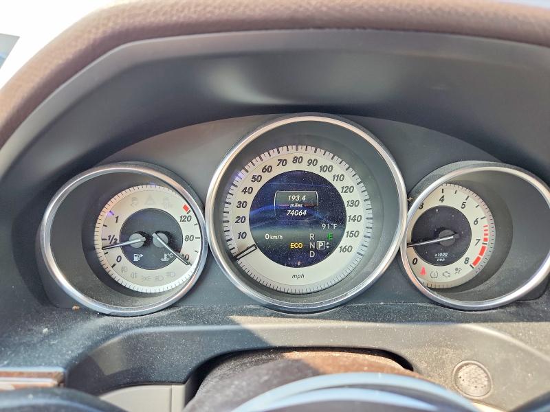 2014 Mercedes-benz E მანქანა იყიდება აუქციონზე, vin: WDDHF8JB9EB017526, აუქციონის ნომერი: 64723156