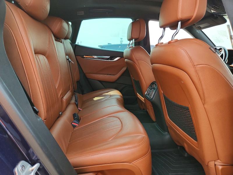 Продажа на аукционе авто 2019 Maserati Levante, vin: ZN661XUA2KX332758, номер лота: 64518556