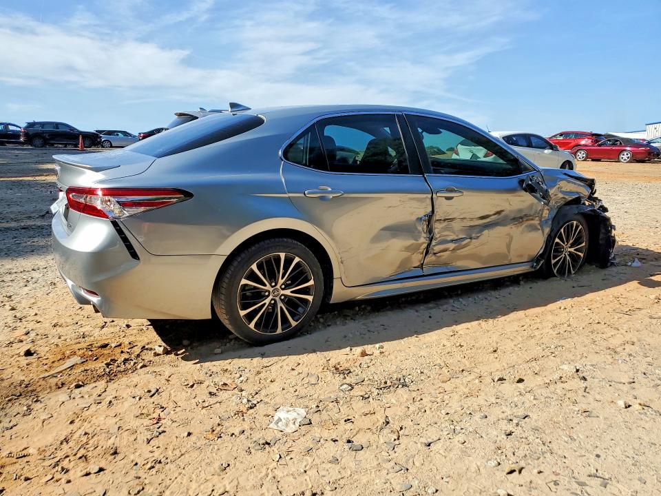 Продаж на аукціоні авто 2020 Toyota Camry, vin: 4T1G11AK0LU353218, номер лоту: 65464826