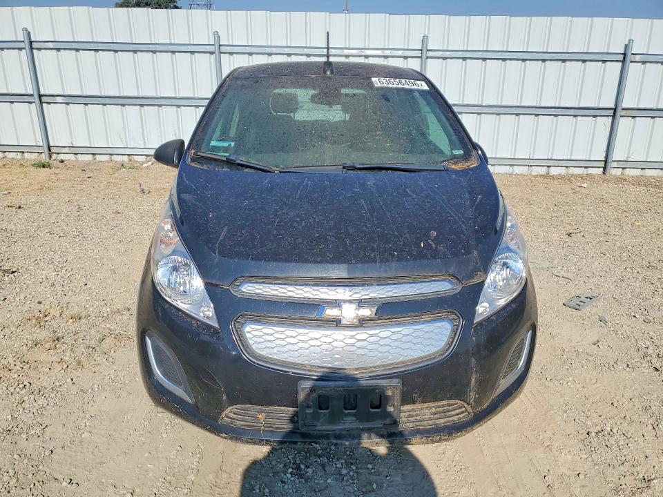 63656496 :رقم المزاد ، KL8CL6S04FC710622 vin ، 2015 Chevrolet Spark Ev مزاد بيع