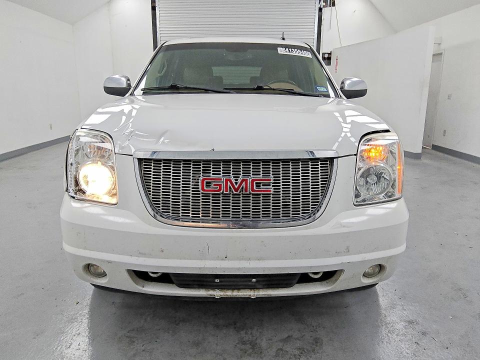 2013 Gmc Yukon მანქანა იყიდება აუქციონზე, vin: 1GKS1CE01DR366460, აუქციონის ნომერი: 64135546