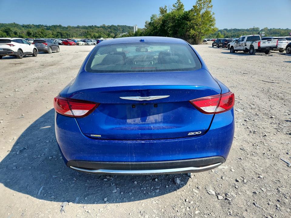 2016 Chrysler 200 მანქანა იყიდება აუქციონზე, vin: 1C3CCCAB2GN126836, აუქციონის ნომერი: 66278146