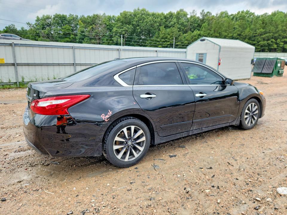 Продажа на аукционе авто 2017 Nissan Altima, vin: 1N4AL3AP5HC178415, номер лота: 63964886