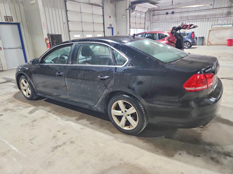 2012 Volkswagen Passat მანქანა იყიდება აუქციონზე, vin: 1VWBP7A38CC011866, აუქციონის ნომერი: 63994266