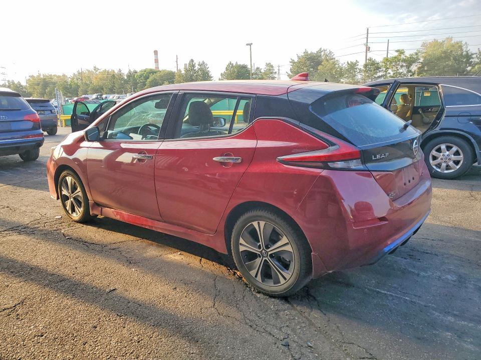Продажа на аукционе авто 2022 Nissan Leaf, vin: 1N4BZ1DV7NC550270, номер лота: 64498786
