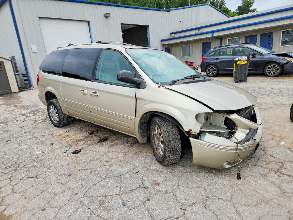 63849896 :رقم المزاد ، 2C8GP64L25R151497 vin ، 2005 Chrysler Town & Country مزاد بيع