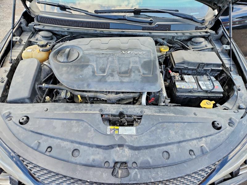 Aukcja sprzedaży 2015 Chrysler 200, vin: 1C3CCCBGXFN703752, numer aukcji: 64200486