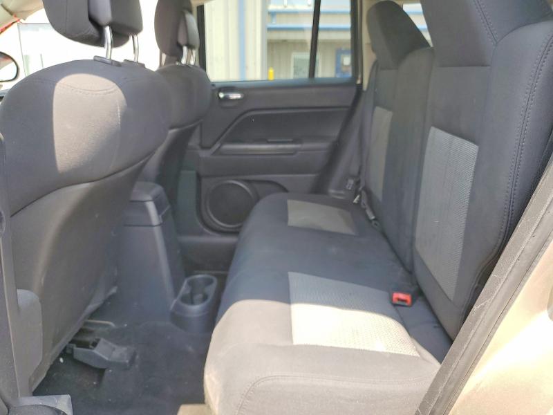 64235966 :رقم المزاد ، 1J4NT4FB5AD502794 vin ، 2010 Jeep Compass مزاد بيع