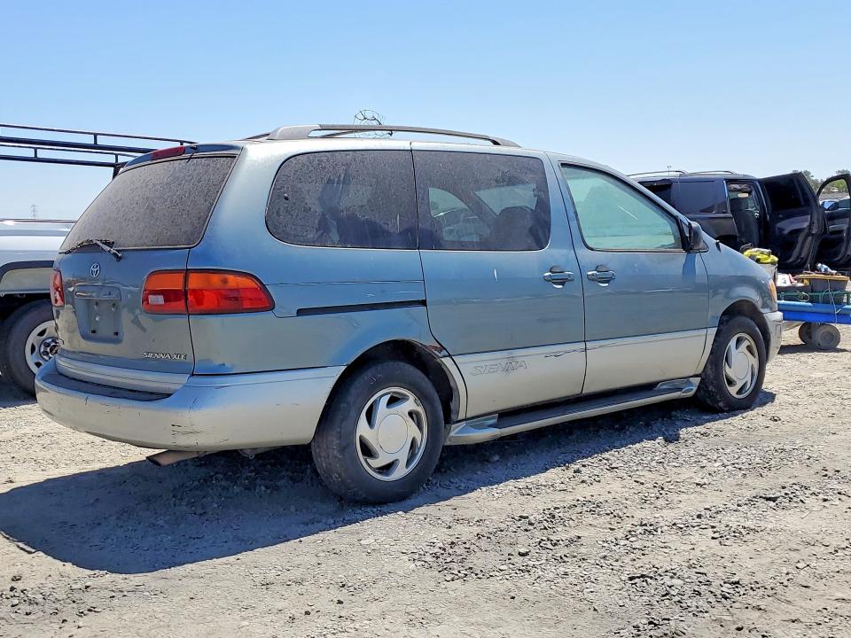 64168406 :رقم المزاد ، 4T3ZF13C0YU300677 vin ، 2000 Toyota Sienna مزاد بيع