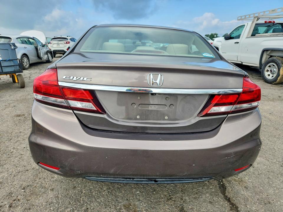 2013 Honda Civic მანქანა იყიდება აუქციონზე, vin: 2HGFB2F87DH529610, აუქციონის ნომერი: 63792766