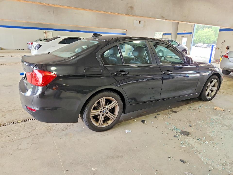 64574366 :رقم المزاد ، WBA3B5G50FNS17708 vin ، 2015 Bmw 328 مزاد بيع