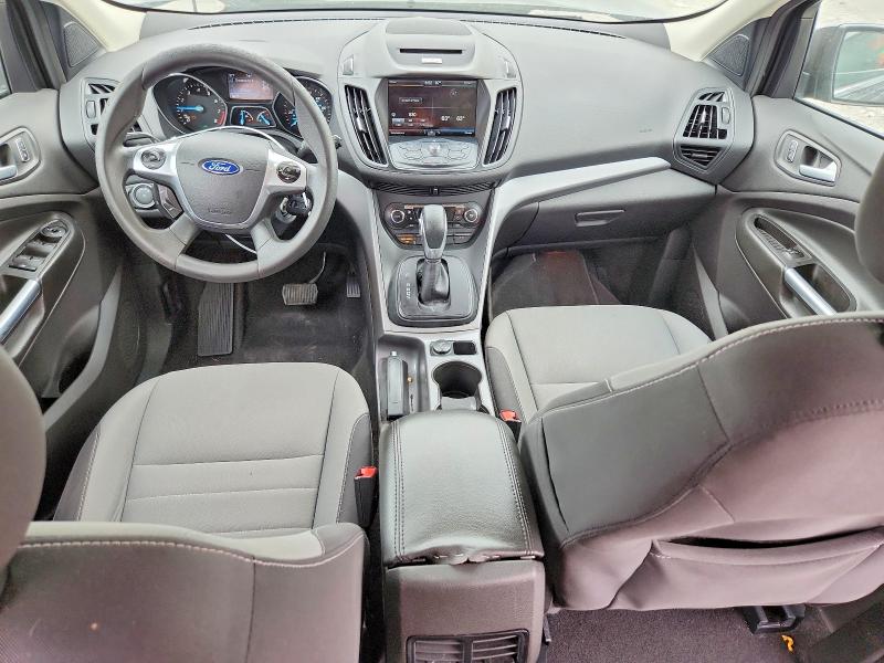 2015 Ford Escape მანქანა იყიდება აუქციონზე, vin: 1FMCU0GX7FUB94284, აუქციონის ნომერი: 64746406