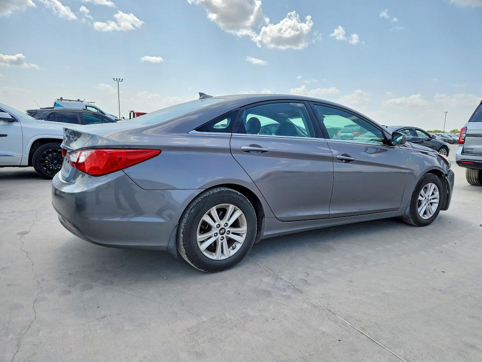 2013 Hyundai Sonata მანქანა იყიდება აუქციონზე, vin: 5NPEB4AC7DH514534, აუქციონის ნომერი: 63859796