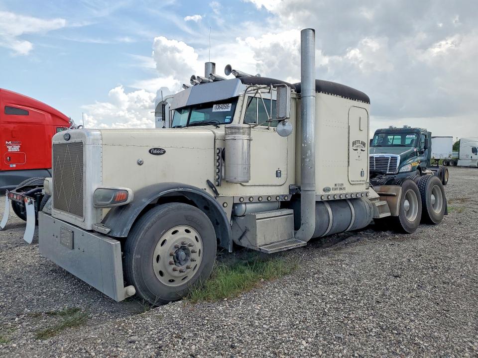 Aukcja sprzedaży 2001 Peterbilt 379, vin: 1XP5DU9X11D546705, numer aukcji: 63640506