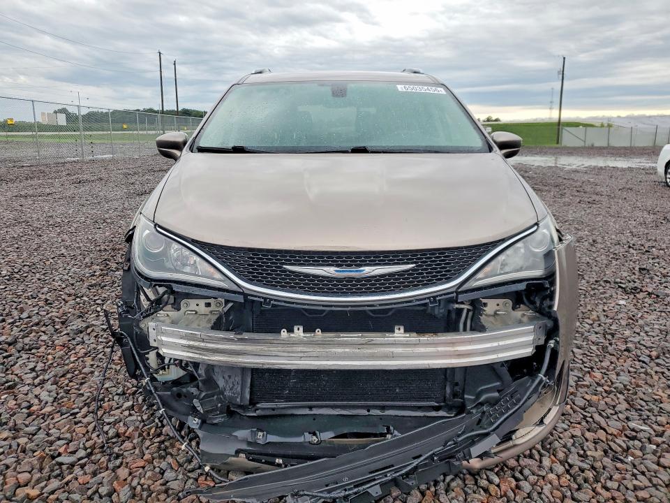 Продажа на аукционе авто 2017 Chrysler Pacifica, vin: 2C4RC1EG4HR734992, номер лота: 65035456