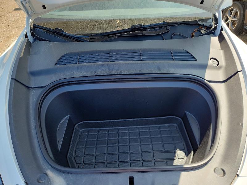 Auction sale of the 2025 Tesla Model Y, vin: 7SAYGDEDXSF247860, lot number: 65740536