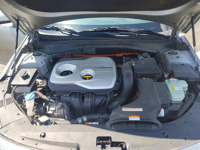 2017 Kia Optima Hybrid მანქანა იყიდება აუქციონზე, vin: KNAGU4LE6H5009251, აუქციონის ნომერი: 66320436