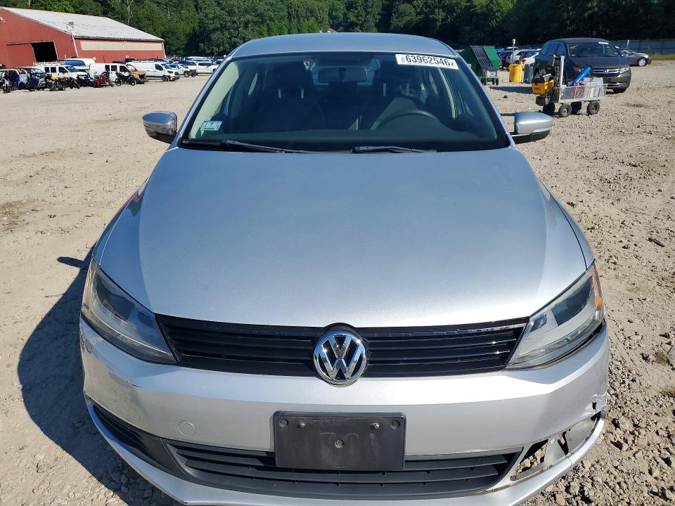 Продаж на аукціоні авто 2011 Volkswagen Jetta, vin: 3VWDZ7AJ8BM051976, номер лоту: 63962546