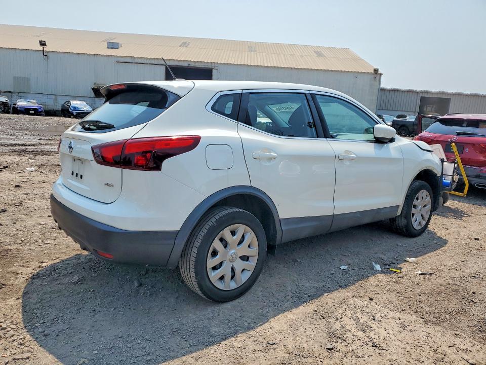 Продажа на аукционе авто 2018 Nissan Rogue Sport, vin: JN1BJ1CR8JW259116, номер лота: 64643196