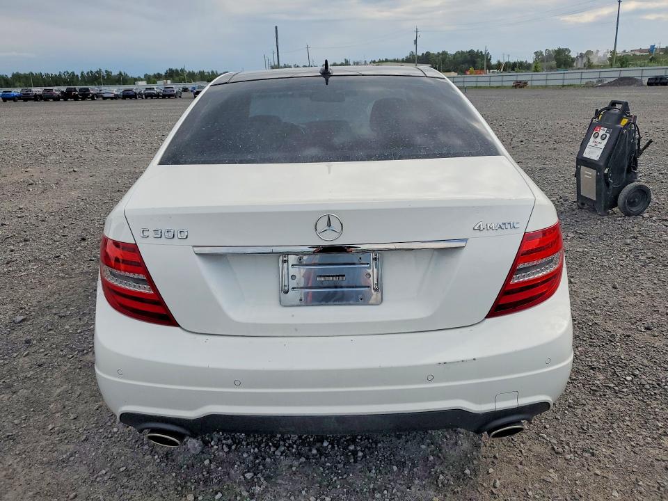 Auction sale of the 2014 Mercedes-benz C, vin: WDDGF8AB8EA960590, lot number: 64724076