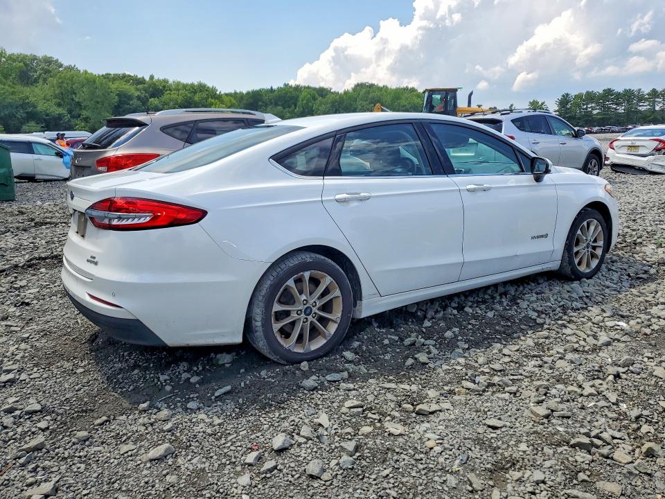Aukcja sprzedaży 2019 Ford Fusion, vin: 3FA6P0LU5KR158167, numer aukcji: 63907416