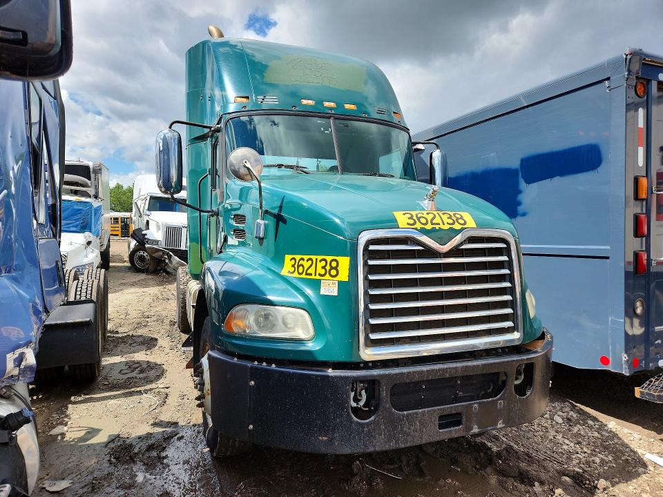 Продажа на аукционе авто 2017 Mack 600, vin: 1M1AW01X2HM009446, номер лота: 65218856