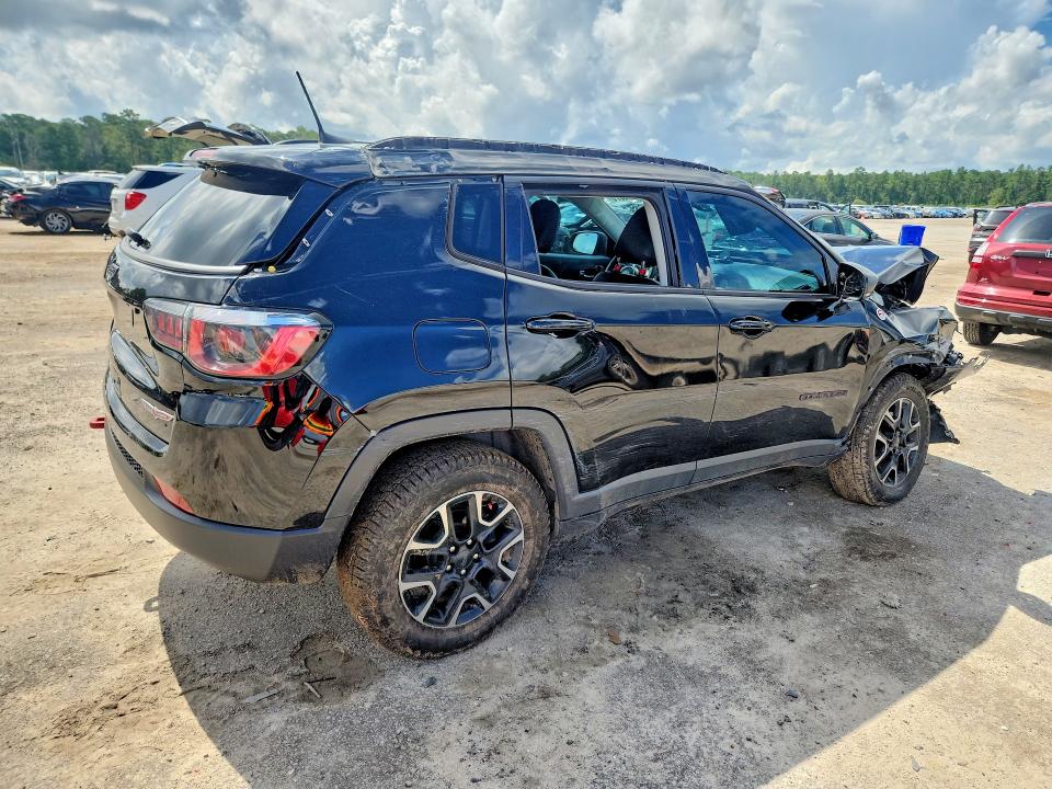 2019 Jeep Compass მანქანა იყიდება აუქციონზე, vin: 3C4NJDDB3KT754022, აუქციონის ნომერი: 64193976