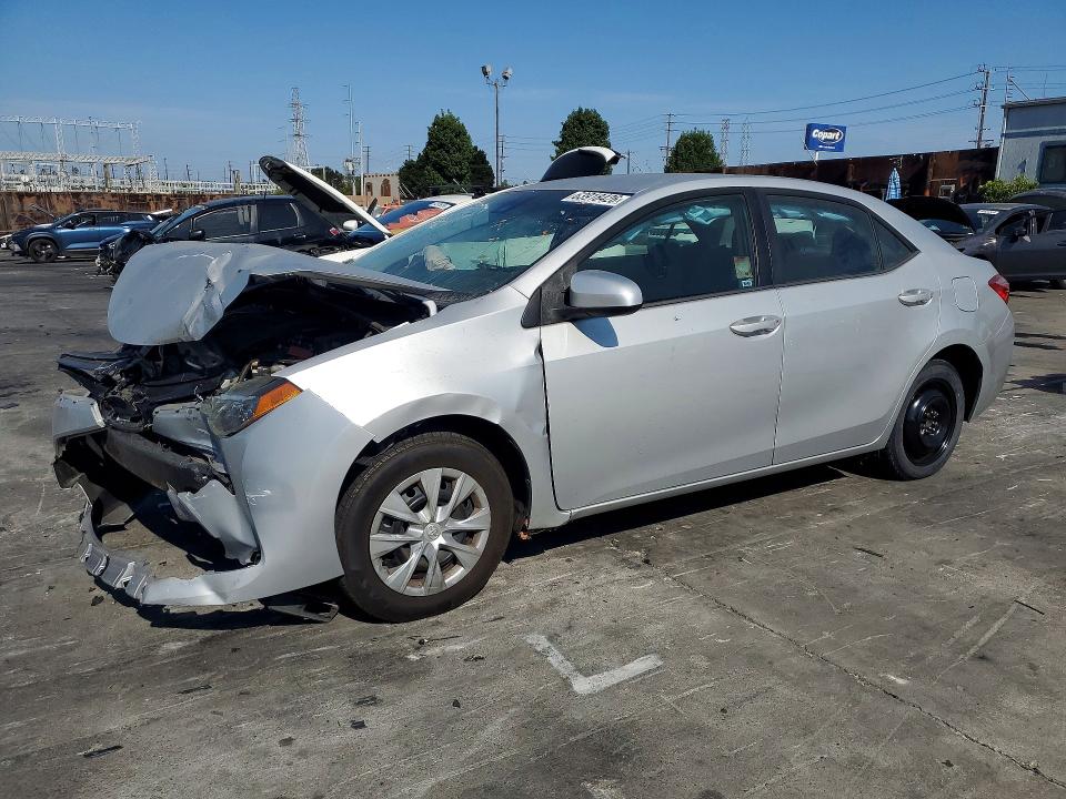 2017 Toyota Corolla მანქანა იყიდება აუქციონზე, vin: 5YFBURHEXHP713152, აუქციონის ნომერი: 63918426