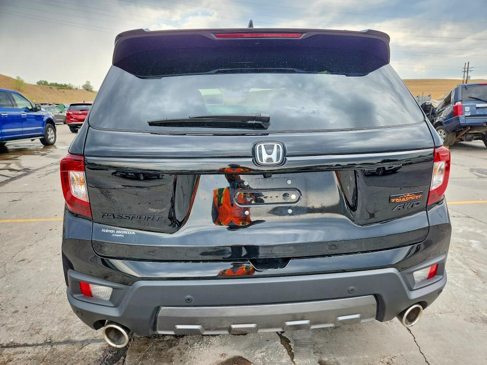 64339176 :رقم المزاد ، 5FNYF8H6XSB002349 vin ، 2025 Honda Passport مزاد بيع