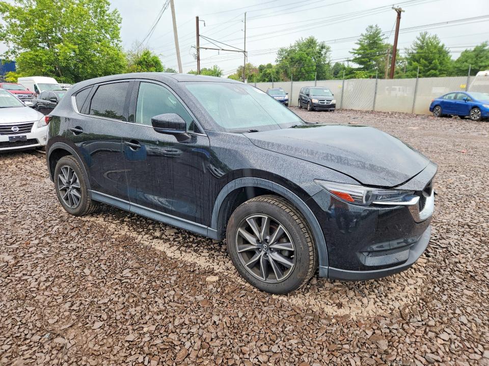 65817606 :رقم المزاد ، JM3KFBDL7H0118024 vin ، 2017 Mazda Cx-5 مزاد بيع