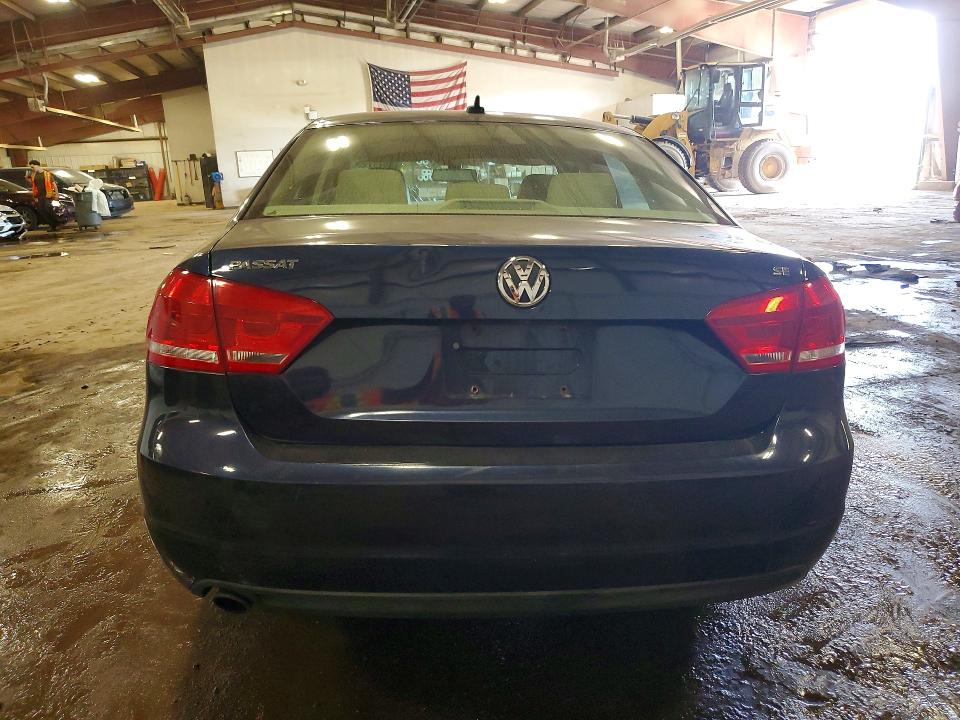 66717256 :رقم المزاد ، 1VWBH7A37DC077582 vin ، 2013 Volkswagen Passat مزاد بيع