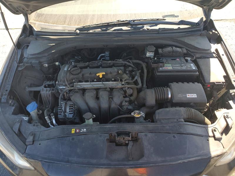 2017 Hyundai Elantra მანქანა იყიდება აუქციონზე, vin: KMHD74LF1HU372127, აუქციონის ნომერი: 63675936