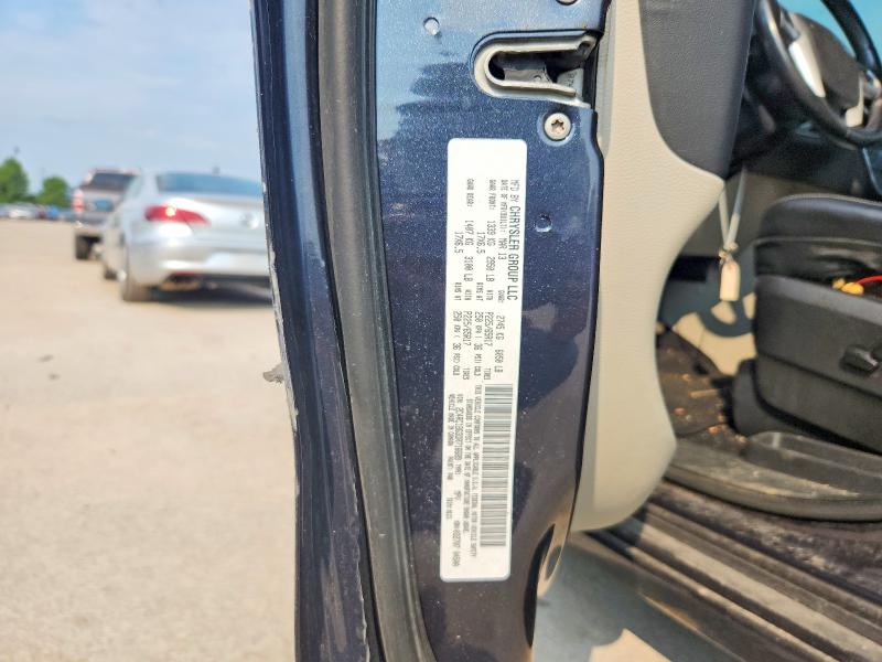 63591576 :رقم المزاد ، 2C4RC1BG3DR716689 vin ، 2013 Chrysler Town & Country مزاد بيع