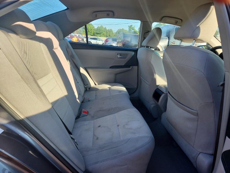 64095356 :رقم المزاد ، 4T1BF1FK6GU586515 vin ، 2016 Toyota Camry مزاد بيع