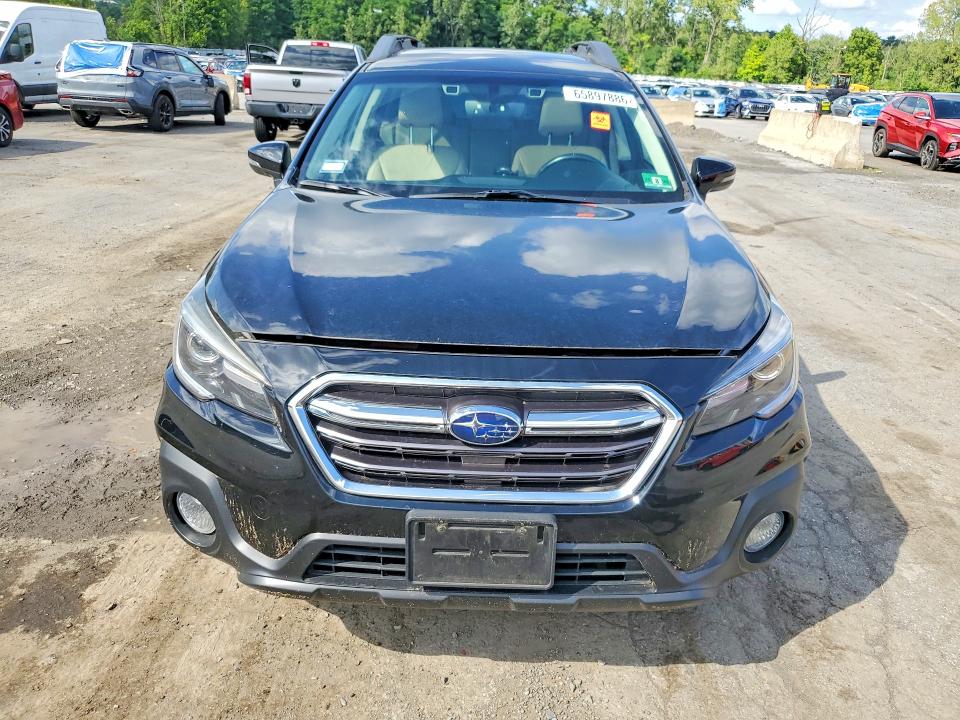 65897886 :رقم المزاد ، 4S4BSANC4J3296146 vin ، 2018 Subaru Outback مزاد بيع