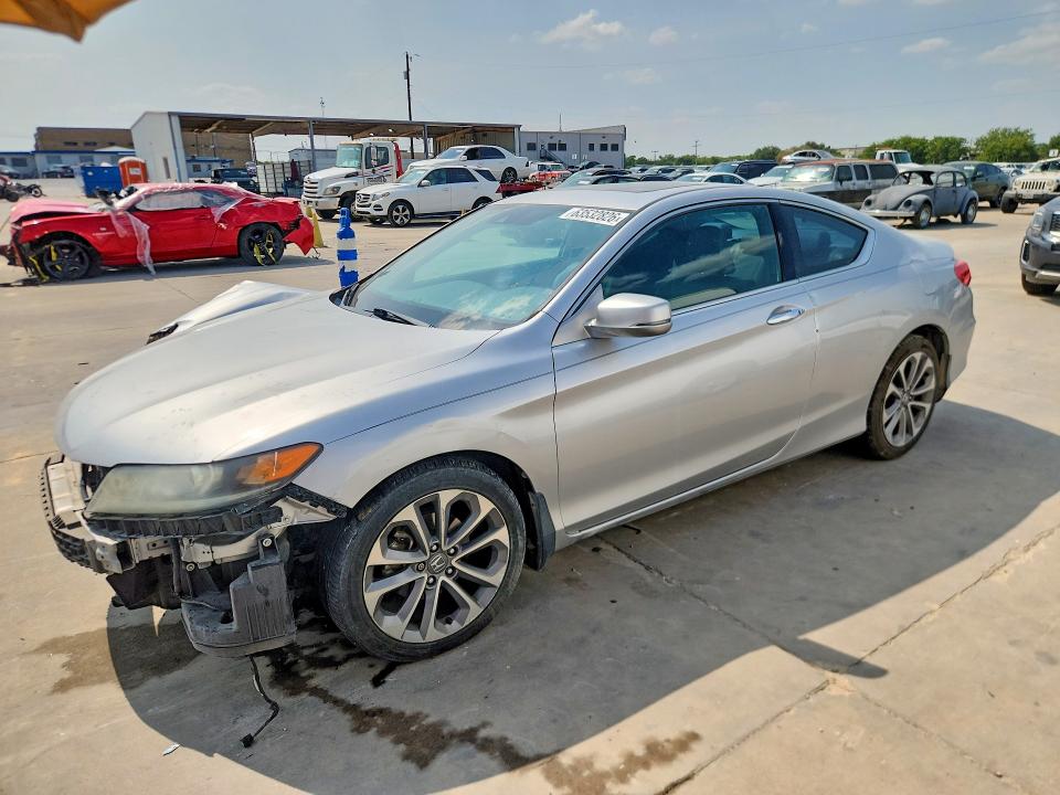 Продажа на аукционе авто 2015 Honda Accord, vin: 1HGCT2B83FA000288, номер лота: 63532826