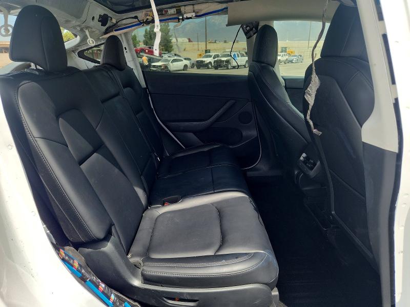65864206 :رقم المزاد ، 7SAYGAEE7NF429723 vin ، 2022 Tesla Model Y مزاد بيع