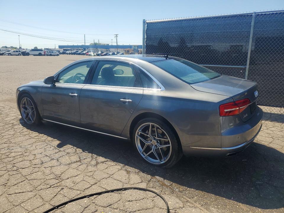 66791856 :رقم المزاد ، WAU32AFD9FN005861 vin ، 2015 Audi A8 مزاد بيع