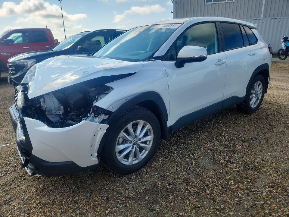 Продажа на аукционе авто 2022 Toyota Corolla Cross, vin: 7MUCAABG2NV013076, номер лота: 64657376