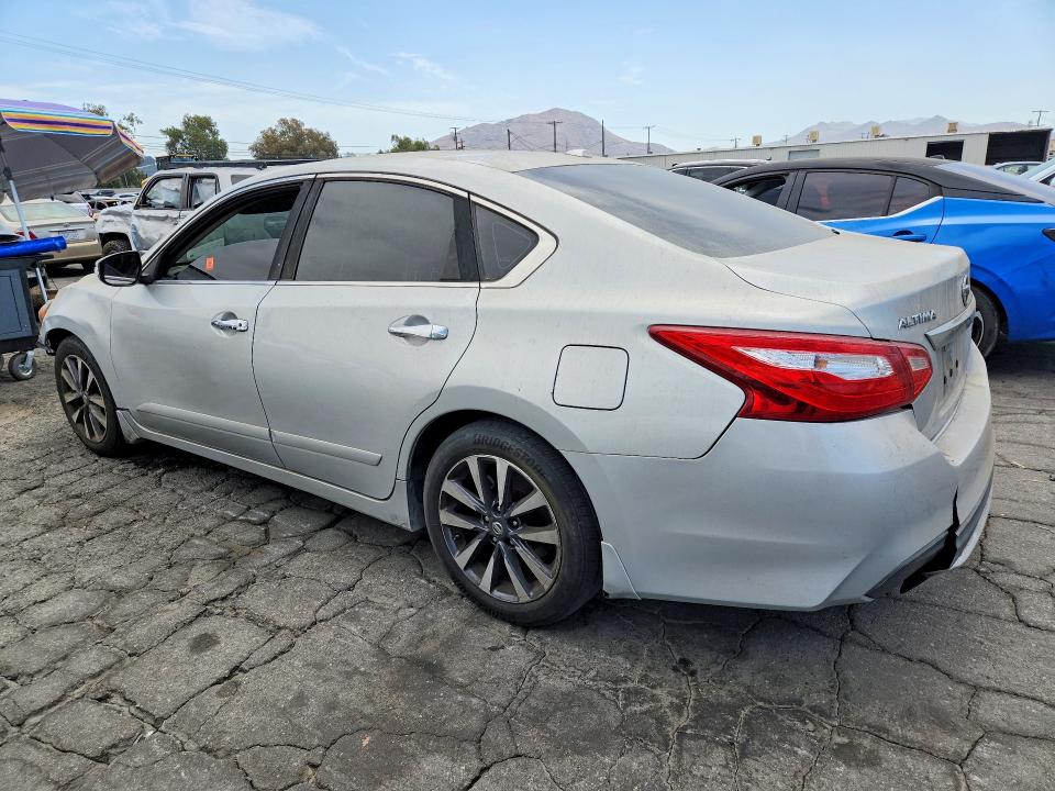 Продажа на аукционе авто 2017 Nissan Altima, vin: 1N4AL3AP3HC199909, номер лота: 67119416