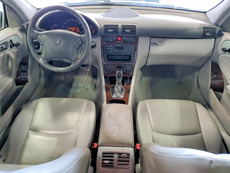 2003 Mercedes-benz C მანქანა იყიდება აუქციონზე, vin: WDBRF64J43F325732, აუქციონის ნომერი: 66990026