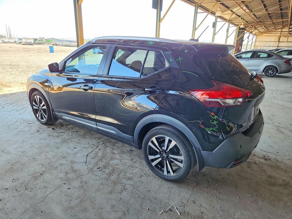 65525446 :رقم المزاد ، 3N1CP5DV2LL484694 vin ، 2020 Nissan Kicks مزاد بيع