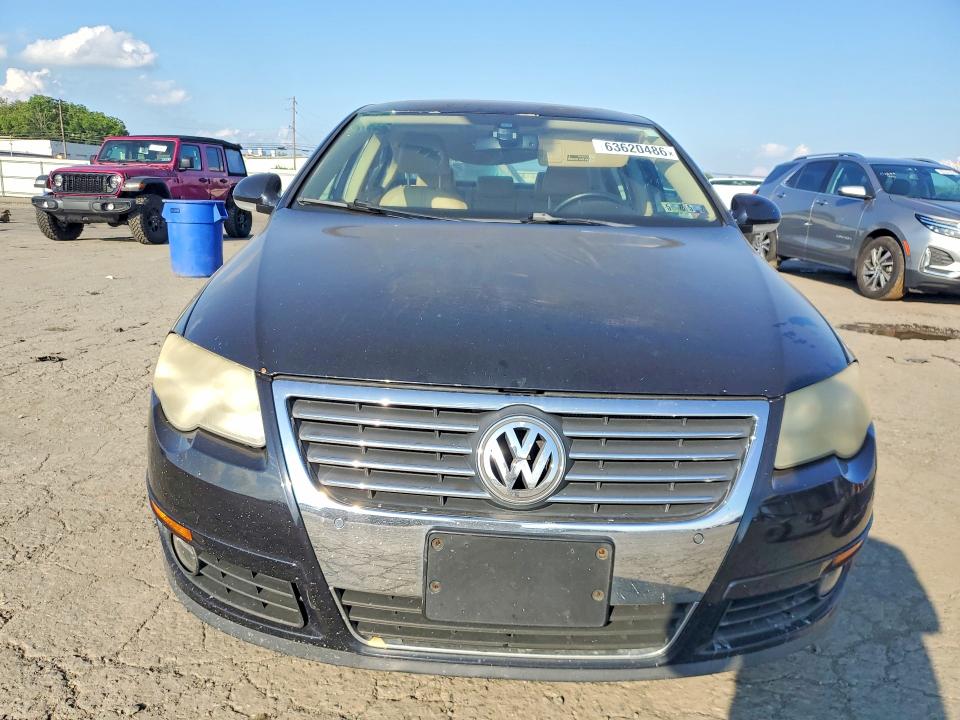 2008 Volkswagen Passat მანქანა იყიდება აუქციონზე, vin: WVWCU73C68P037699, აუქციონის ნომერი: 63620486