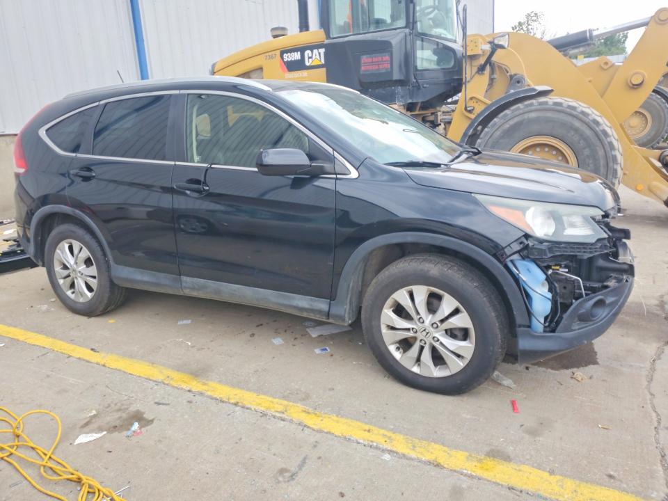 63138756 :رقم المزاد ، 2HKRM4H76EH715833 vin ، 2014 Honda Cr-v مزاد بيع