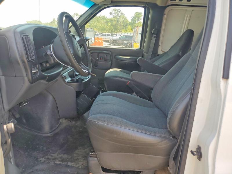 66504066 :رقم المزاد ، 1GTHG39R611100875 vin ، 2001 Gmc Savana مزاد بيع