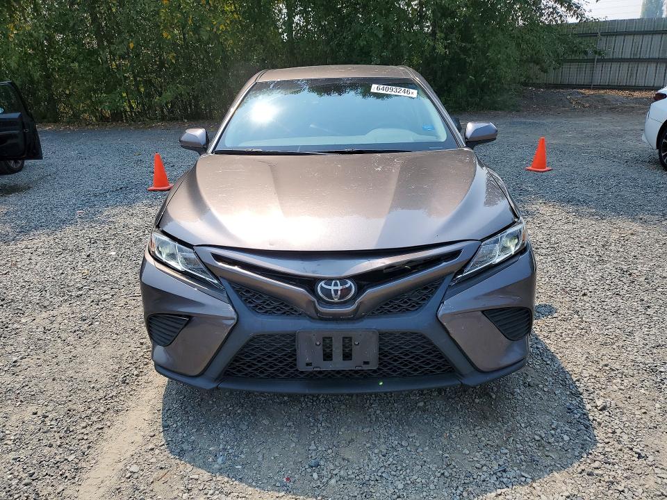 Продажа на аукционе авто 2018 Toyota Camry, vin: 4T1B11HK5JU604344, номер лота: 64093246