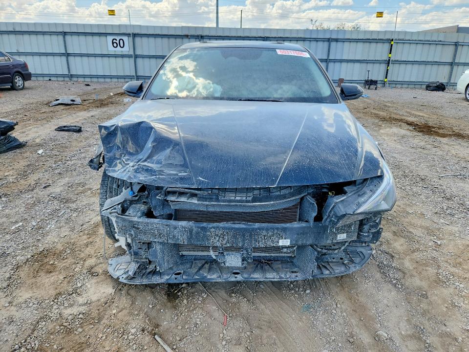 60317606 :رقم المزاد ، KMHLP4AG4NU318744 vin ، 2022 Hyundai Elantra مزاد بيع