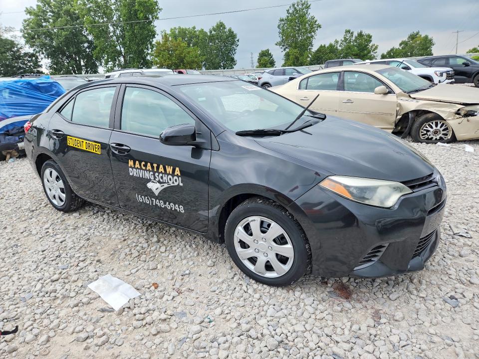 66586926 :رقم المزاد ، 2T1BURHE5FC431014 vin ، 2015 Toyota Corolla مزاد بيع
