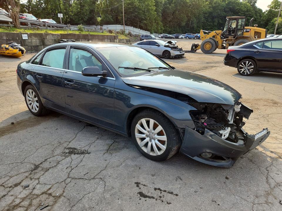 Продажа на аукционе авто 2011 Audi A4, vin: WAUFFAFLXBN023949, номер лота: 64883106