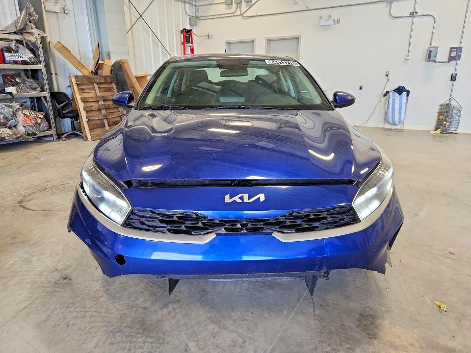 2023 Kia Forte მანქანა იყიდება აუქციონზე, vin: 3KPF24AD0PE577268, აუქციონის ნომერი: 64413716